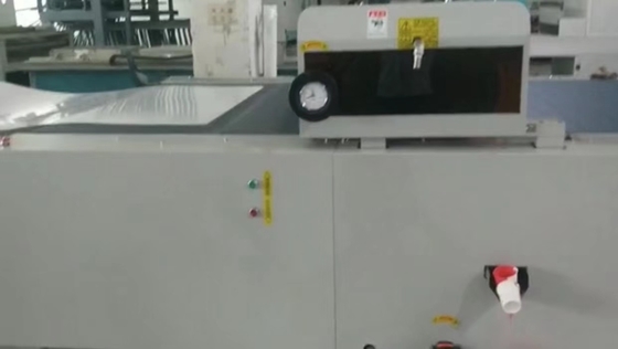 フィルム/ペーパー運搬のカーテン コーティング装置60KW 4の段階