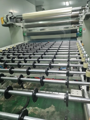1-20m/Min 輸送速度 フィルムラミネート機 500mm 長さ 0-1320mm 作業幅 アクリルプラスチックシートボード