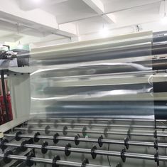 木材複合板の環境にやさしい仕上げのためのコンパクトUVLED転送コーティングライン