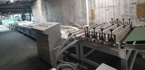 信頼性の高い性能精密エンジニアリング床塗装とアニールライン PVC WPC LVT