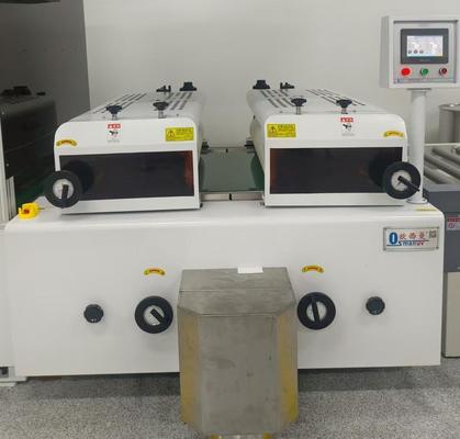 大型パネル、金属板、ガラスへの均一コーティング用高速精密二ロールコーター