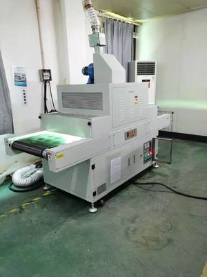 ISO9001熱放散ライト コンベヤーの紫外線治癒機械380V 50HZ