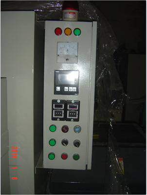 2つのドアの紫外線一定した温度の送風乾燥オーブンIndustial 380V 50HZ