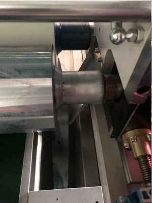 騒音レベル ≤75dB 最大コーティング厚さ0.2-8mmのコンベヤーロール製造機械