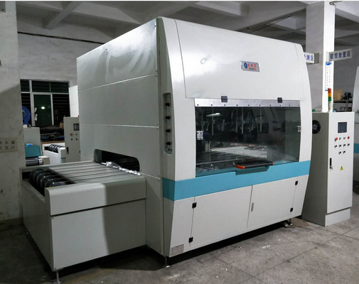PLC/HMIの制御システムの吹き付け塗装機械3bar圧力は3mmをカスタマイズした